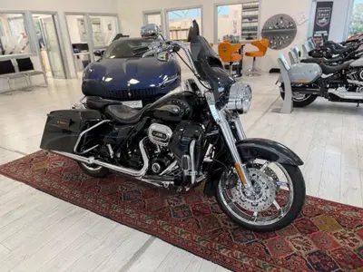 Harley-Davidson 1800 Road King (2012 - 13) - FLHRSE usata