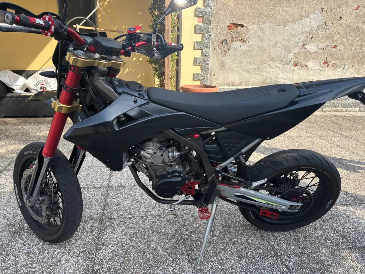 Fantic Motor XMF 125 Motard Competition 4t (2021 - 22) (4)
