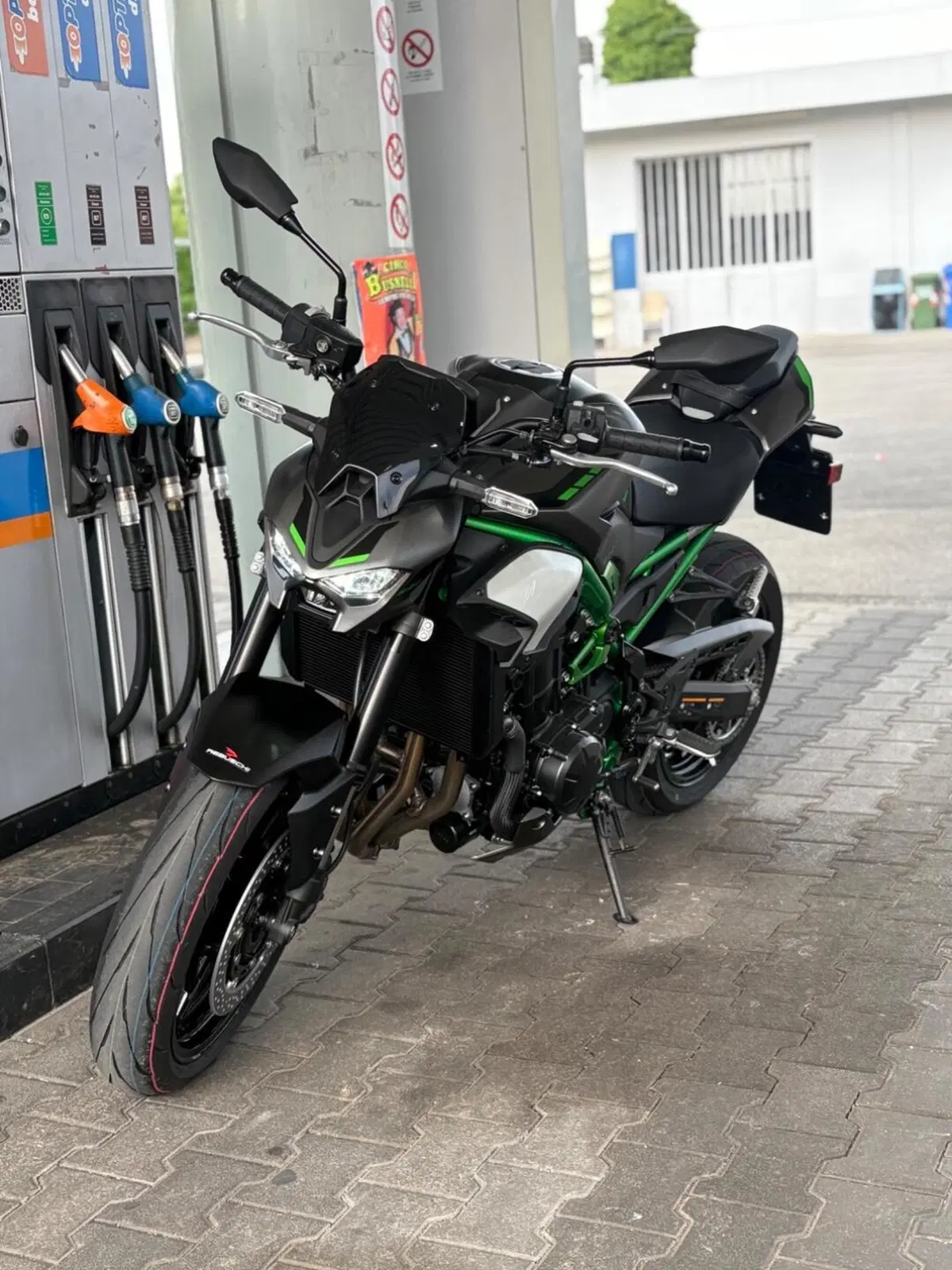 Kawasaki Z 900 (2025 - 26)
