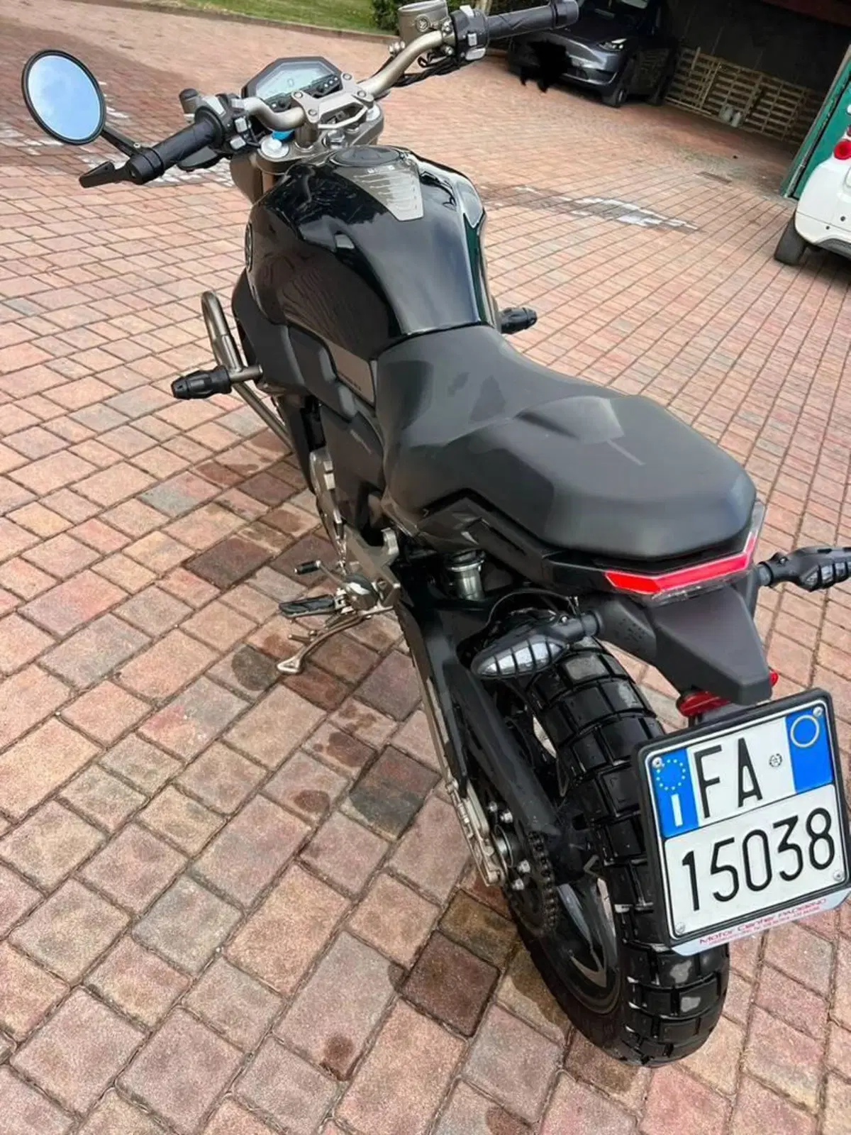 Zontes ZT125-G1 (2020 - 26) (4)