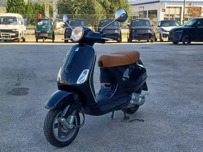 Vespa LX 125 (2005 - 11) usata