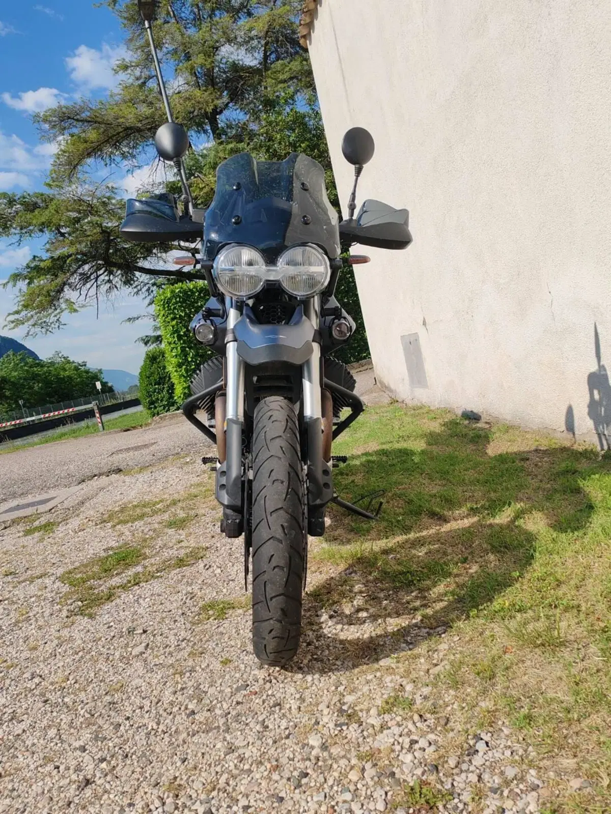 Moto Guzzi V85 TT (2019 - 20) (3)