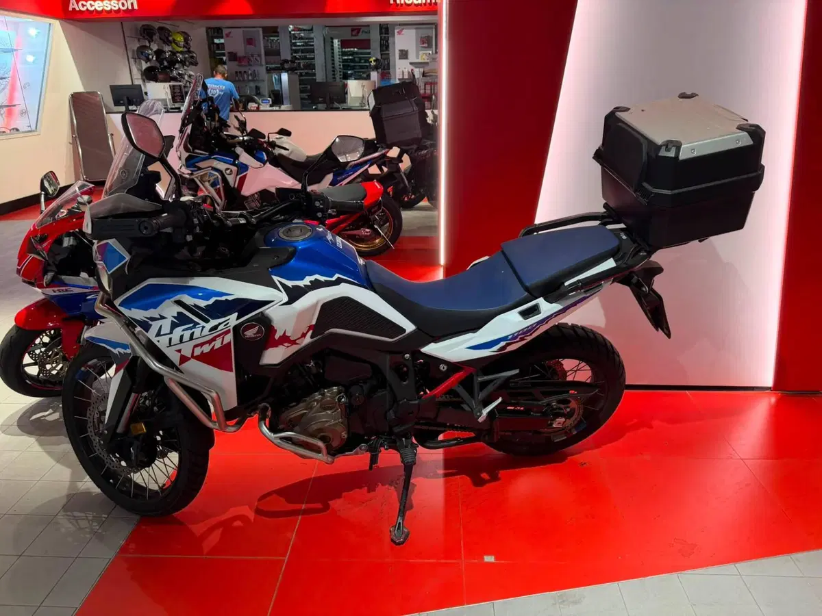 Honda Africa Twin CRF 1100L ES DCT (2024 - 26) (2)
