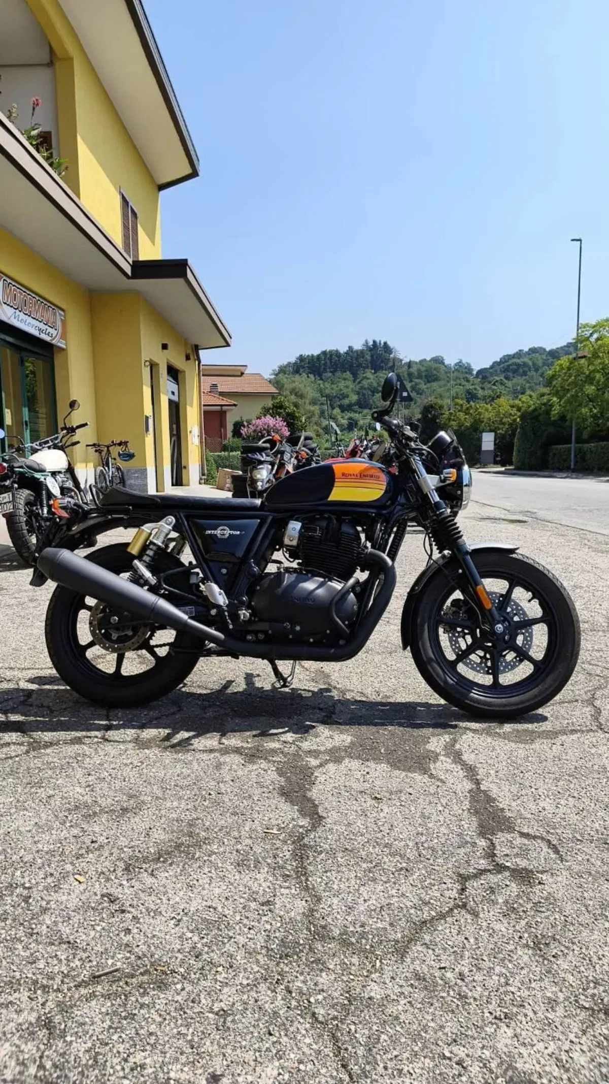 Royal Enfield Interceptor 650 (2021 - 26) (2)