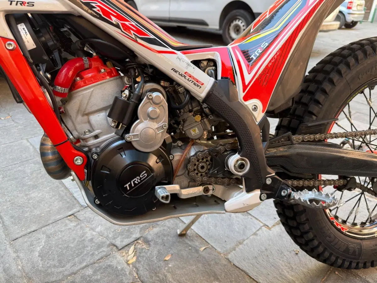 TRS Motorcycles One 300 AE (2022 - 23) (4)