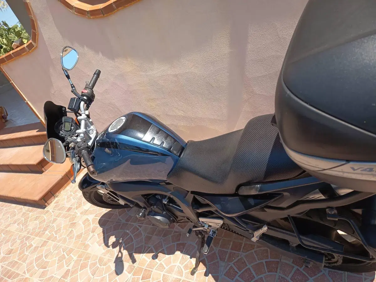 Yamaha FZ6 (2004 - 07) (7)