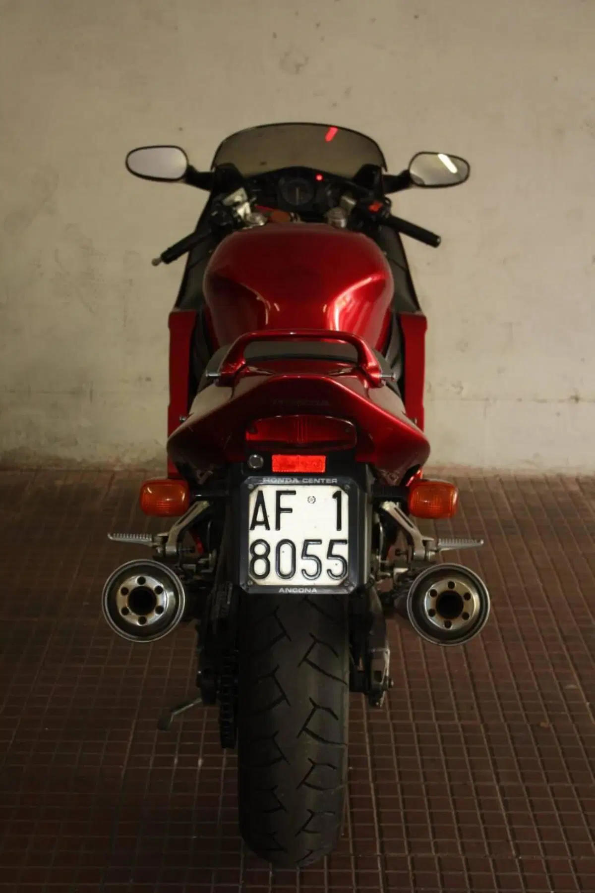 Honda CBR 1100 XX Superblackbird (1996 - 98) (7)