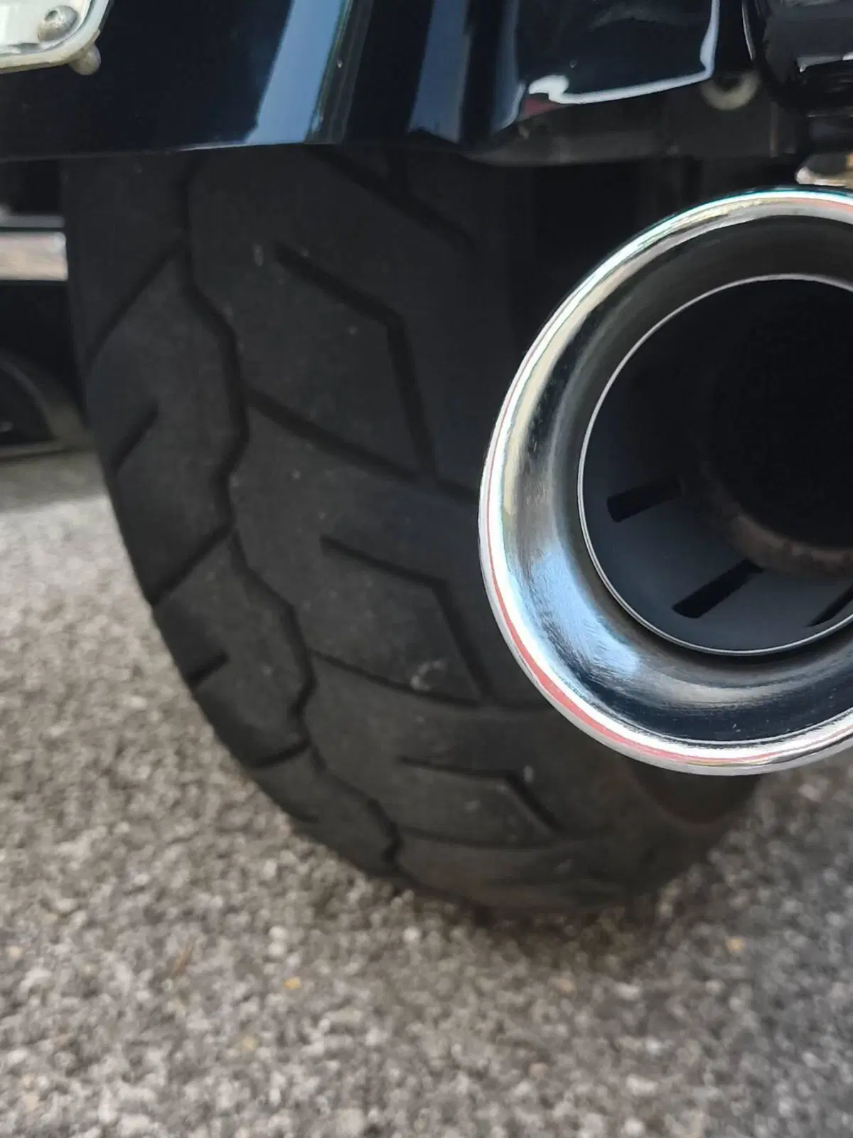 Harley-Davidson 114 Road Glide Ultra (2019) - FLTRXU (12)