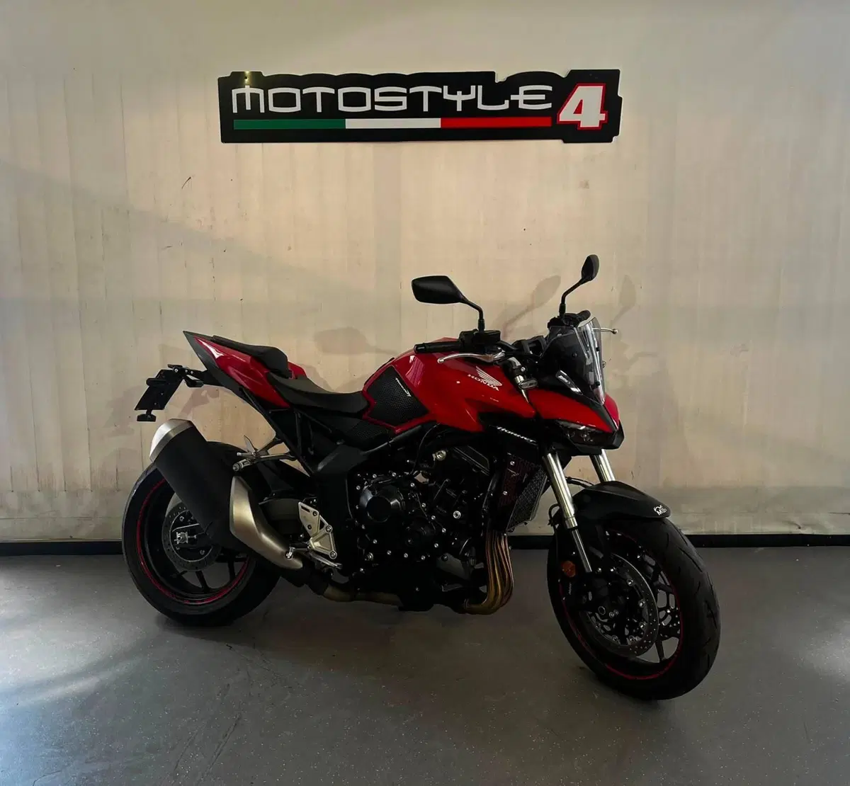 Honda CB 1000 Hornet (2025 - 26)