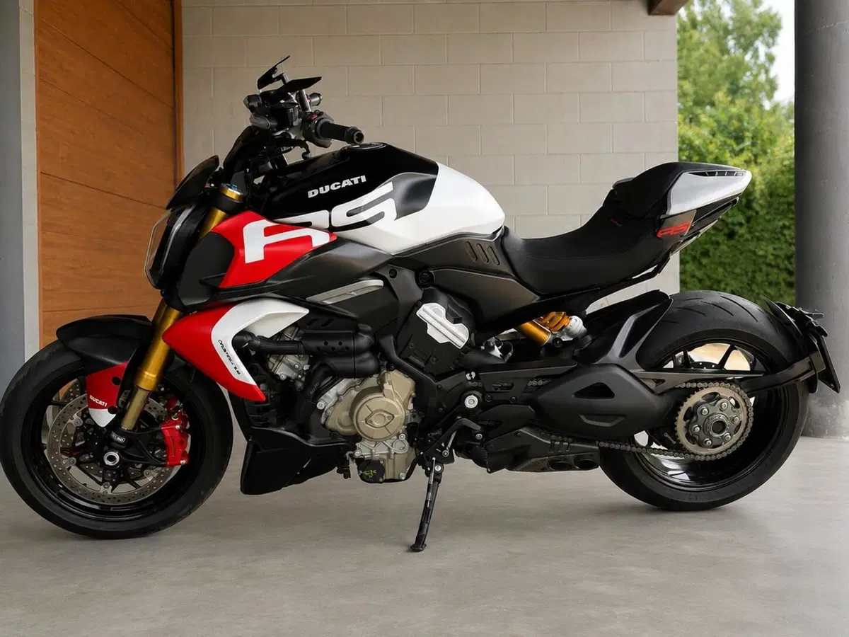 Ducati Diavel V4 RS 100 (2026) (2)