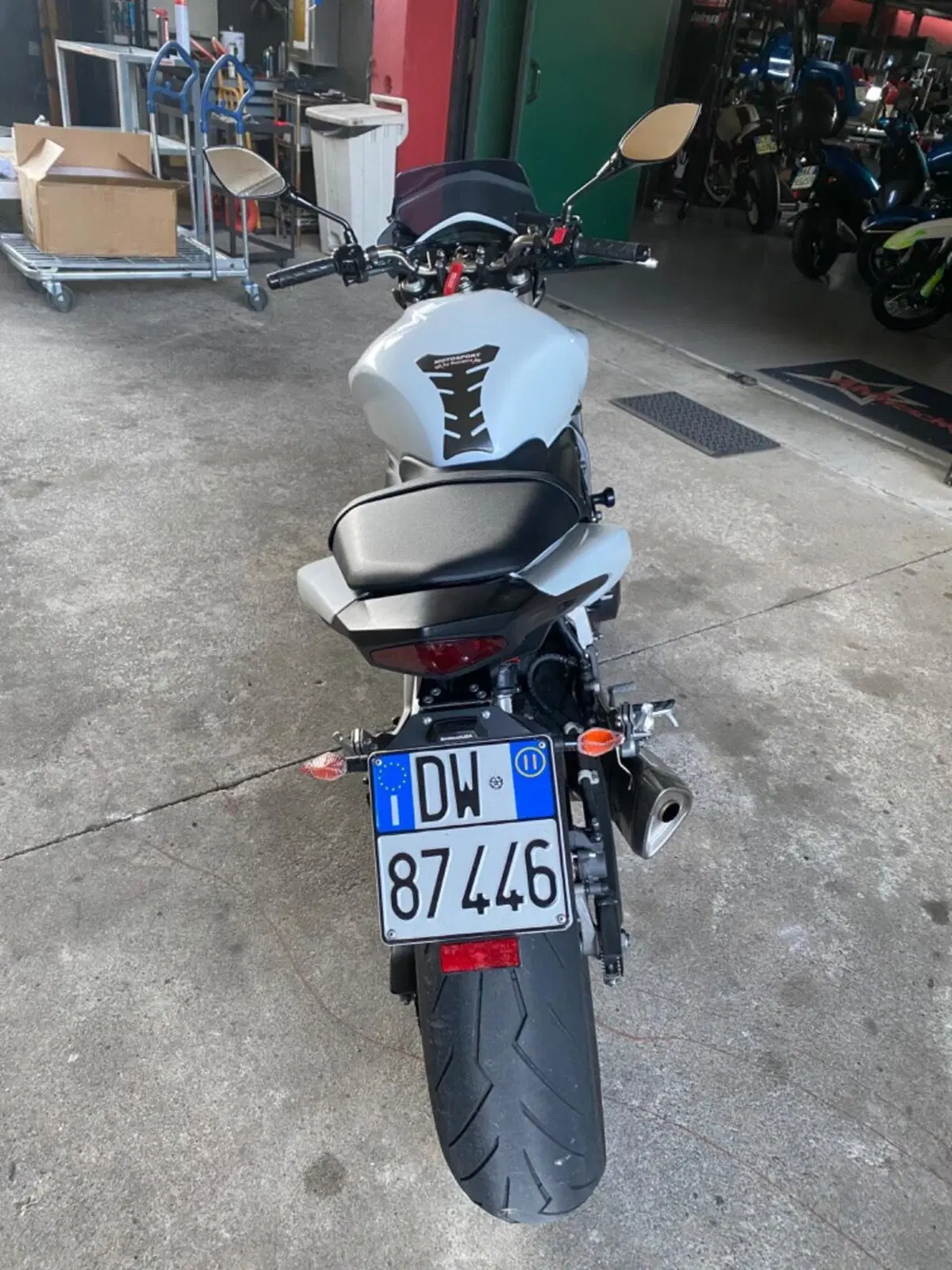 Honda Hornet 600 (2011 - 13) (5)