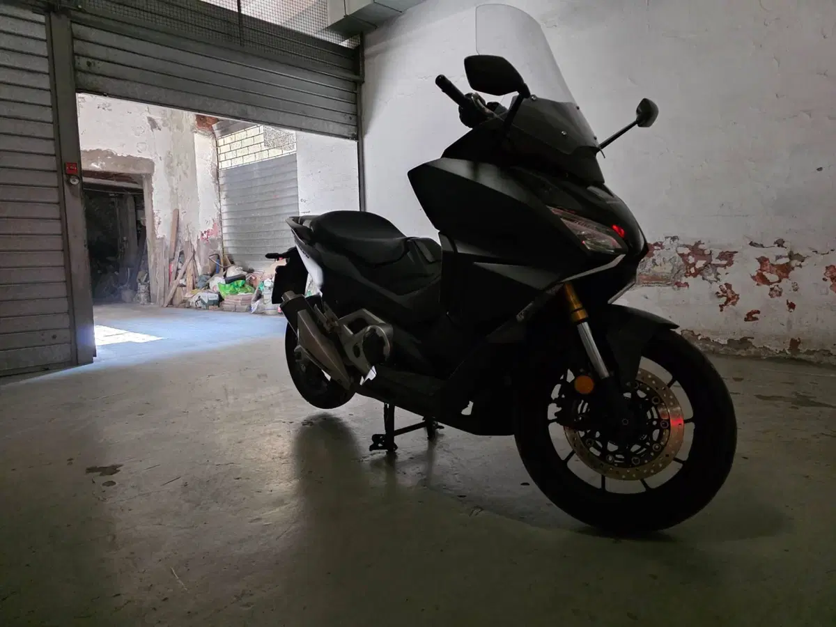 Honda Forza 750 DCT (2021 - 24) (5)
