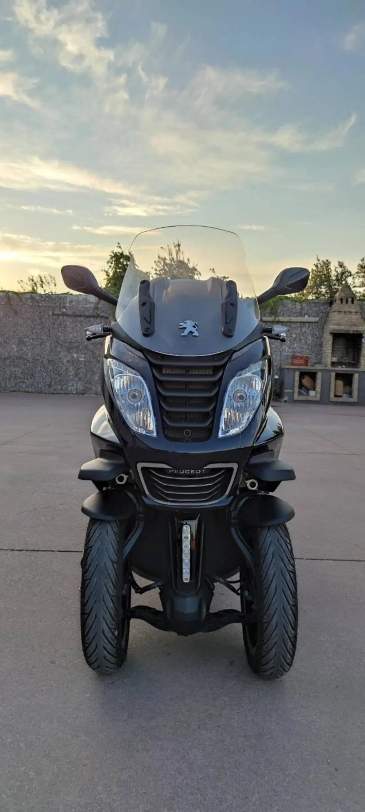 Peugeot Metropolis 400 RS (2017 - 20) (2)