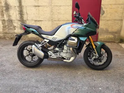 Moto Guzzi V100 Mandello S (2025 - 26) usata
