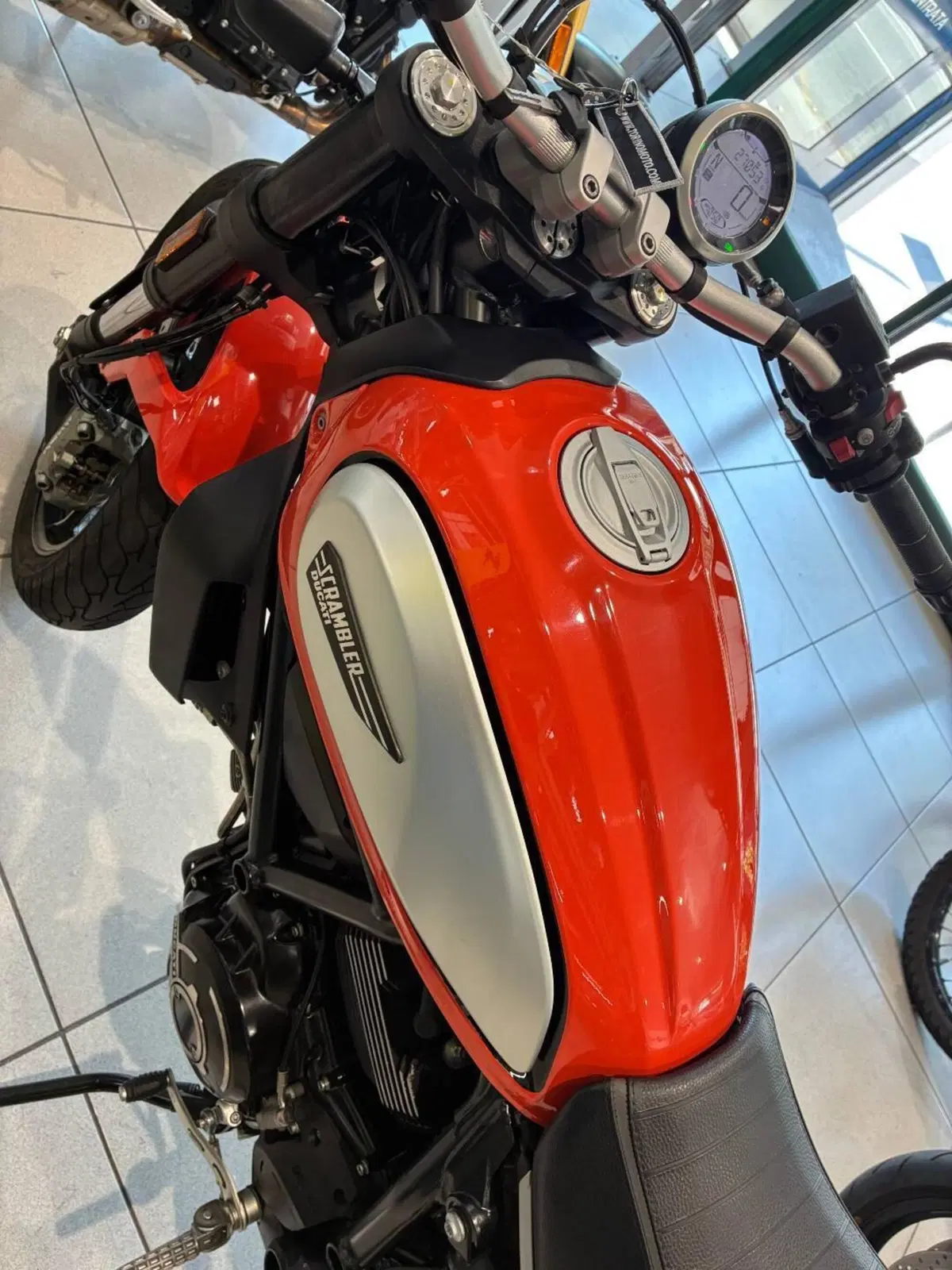 Ducati Scrambler 800 Icon (2017 - 20) (8)