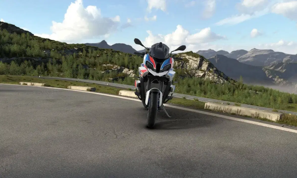 Bmw M 1000 XR (2024 - 27) (3)