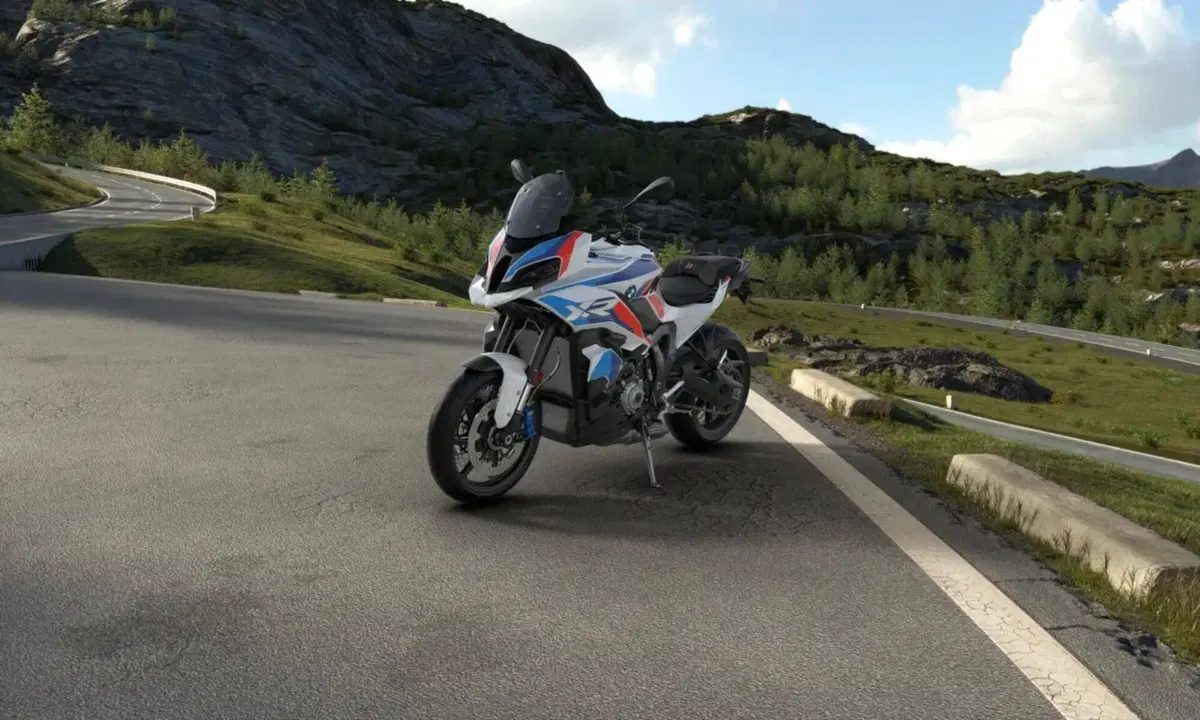 Bmw M 1000 XR (2024 - 27) (4)