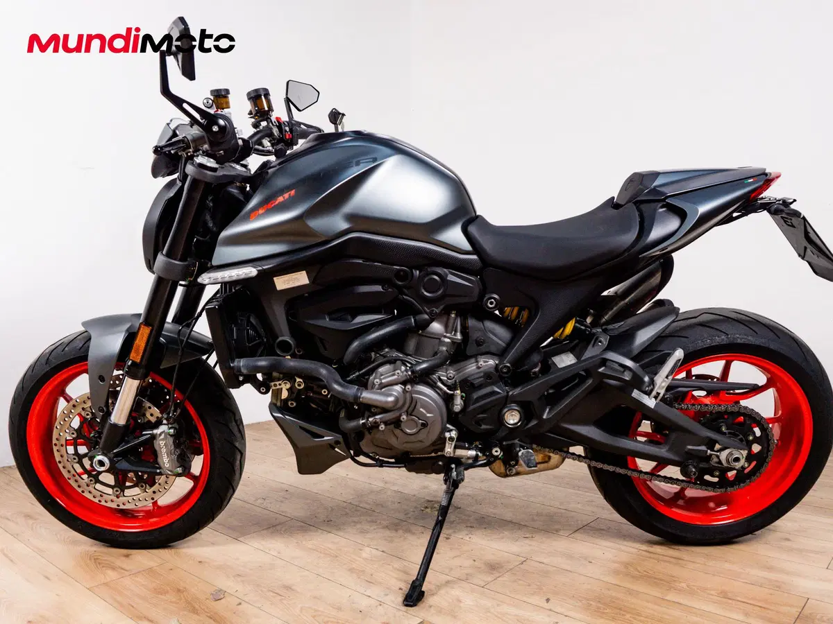 Ducati Monster 937 (2021 - 25) (6)