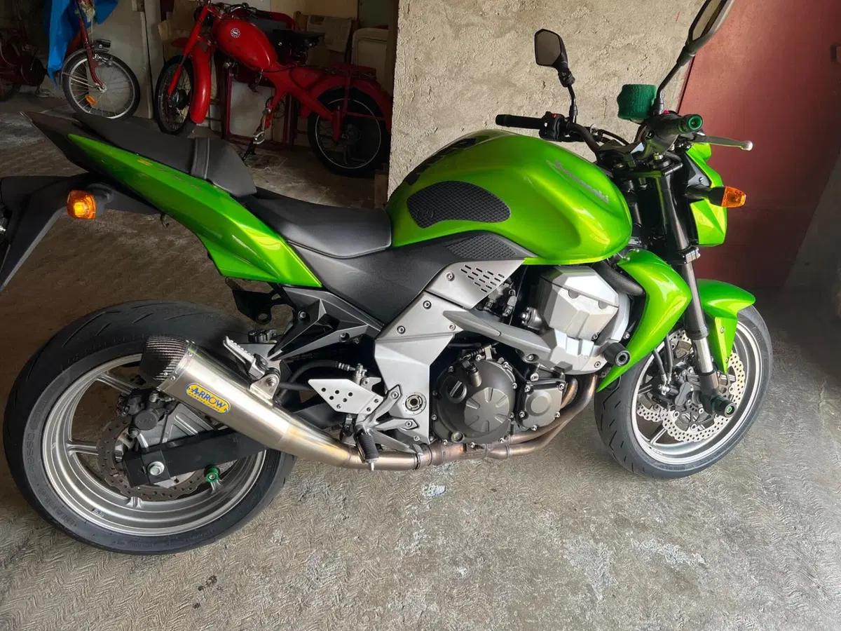 Kawasaki Z 750 (2007 - 14) (14)