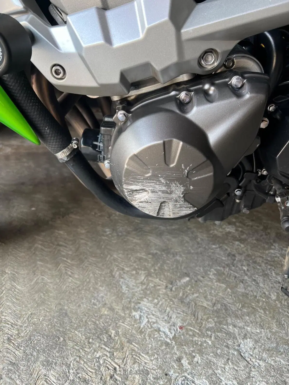 Kawasaki Z 750 (2007 - 14) (17)