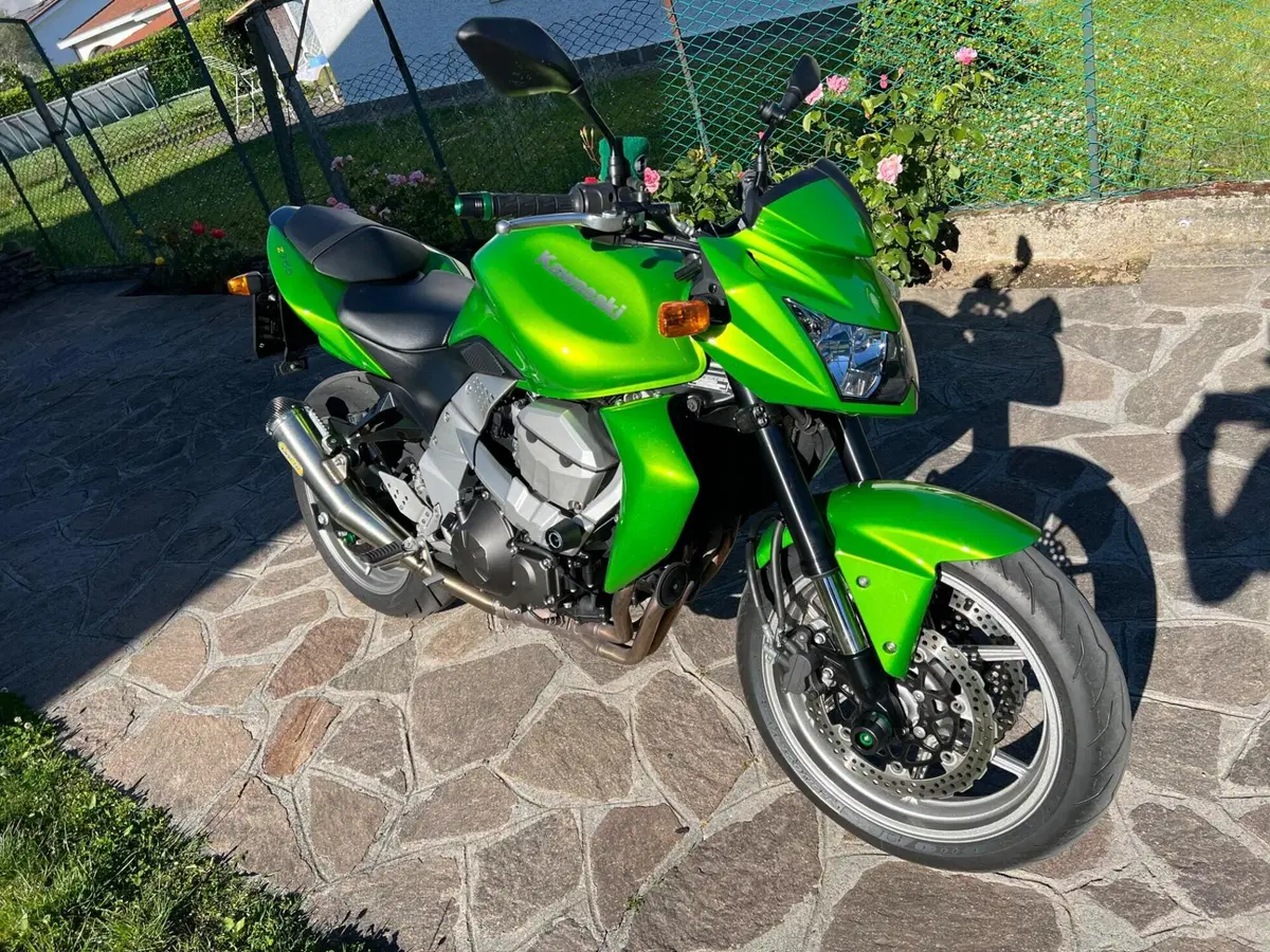 Kawasaki Z 750 (2007 - 14) (2)
