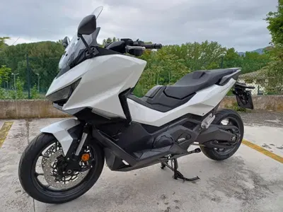 Honda Forza 750 (2025 - 26) usata