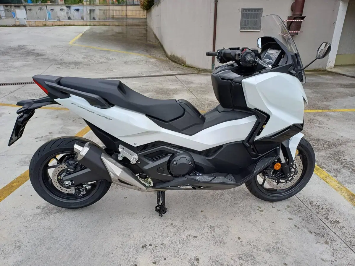 Honda Forza 750 (2025 - 26) (5)