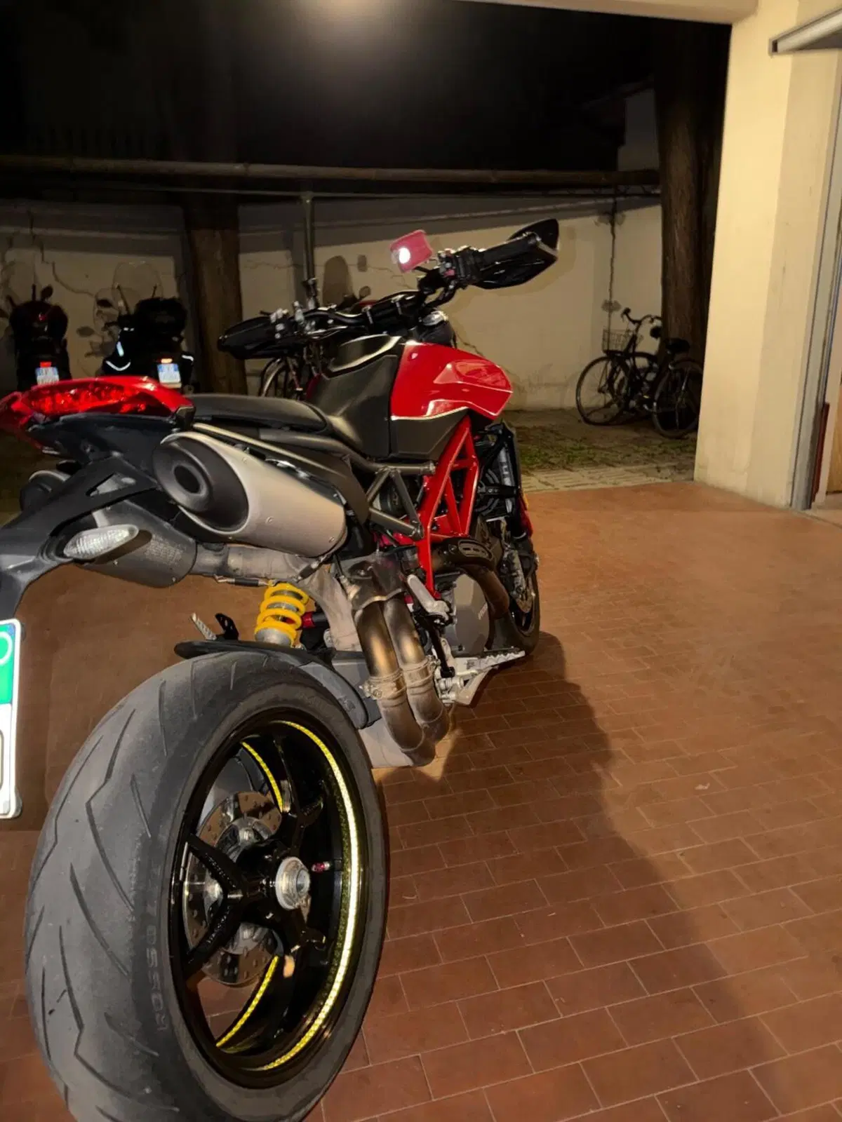 Ducati Hypermotard 950 SP (2022 - 25) (2)