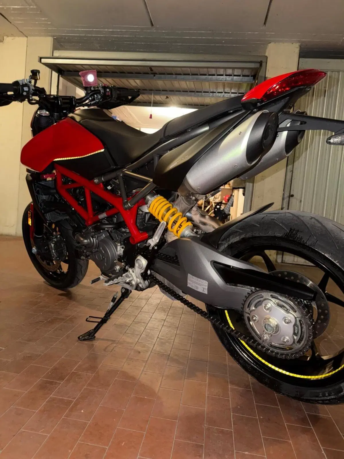 Ducati Hypermotard 950 SP (2022 - 25) (3)
