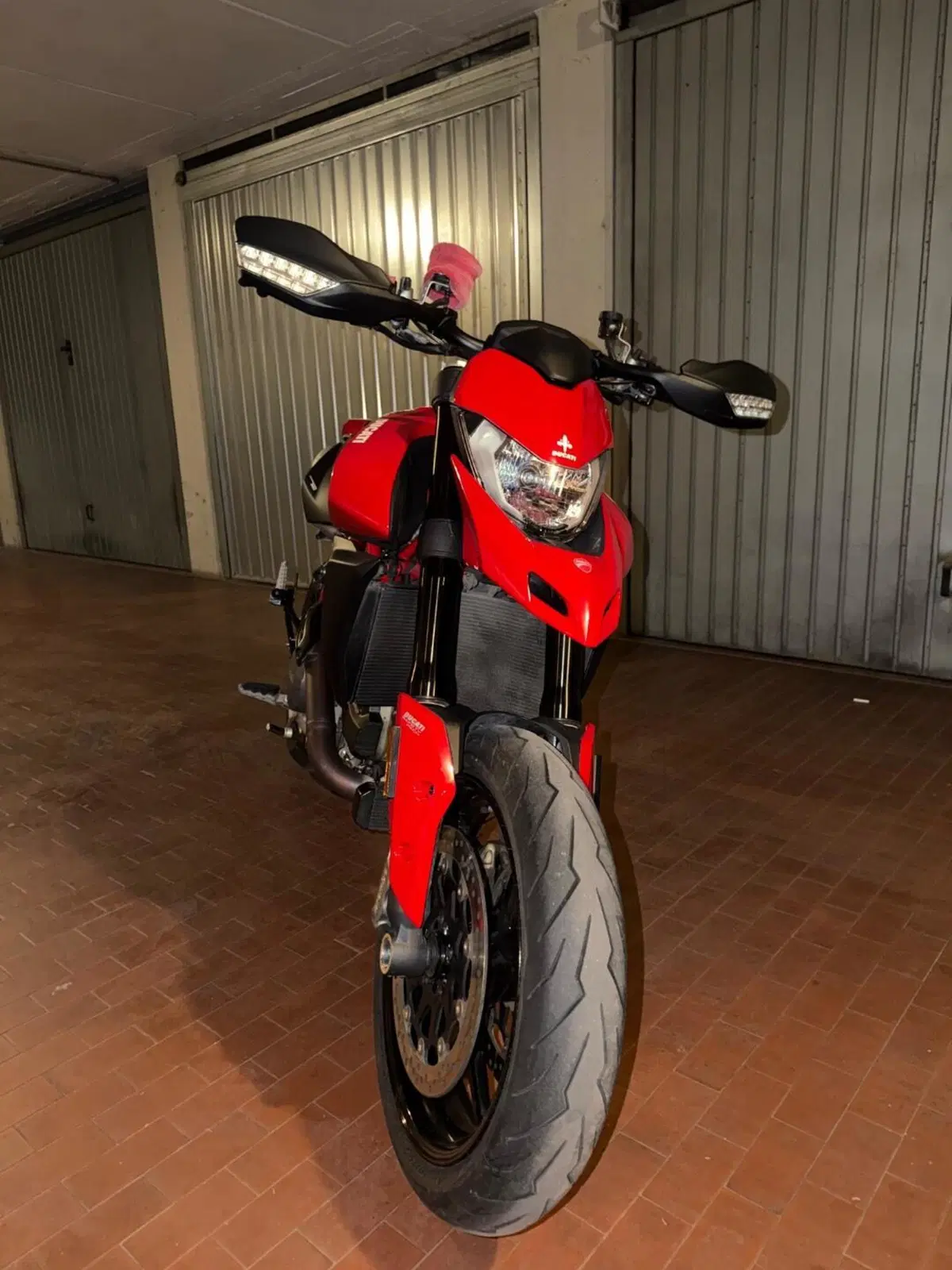 Ducati Hypermotard 950 SP (2022 - 25) (5)