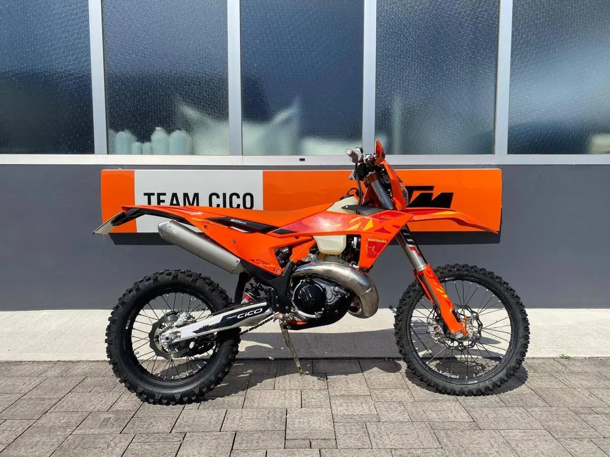 KTM 300 EXC Six Days (2025)