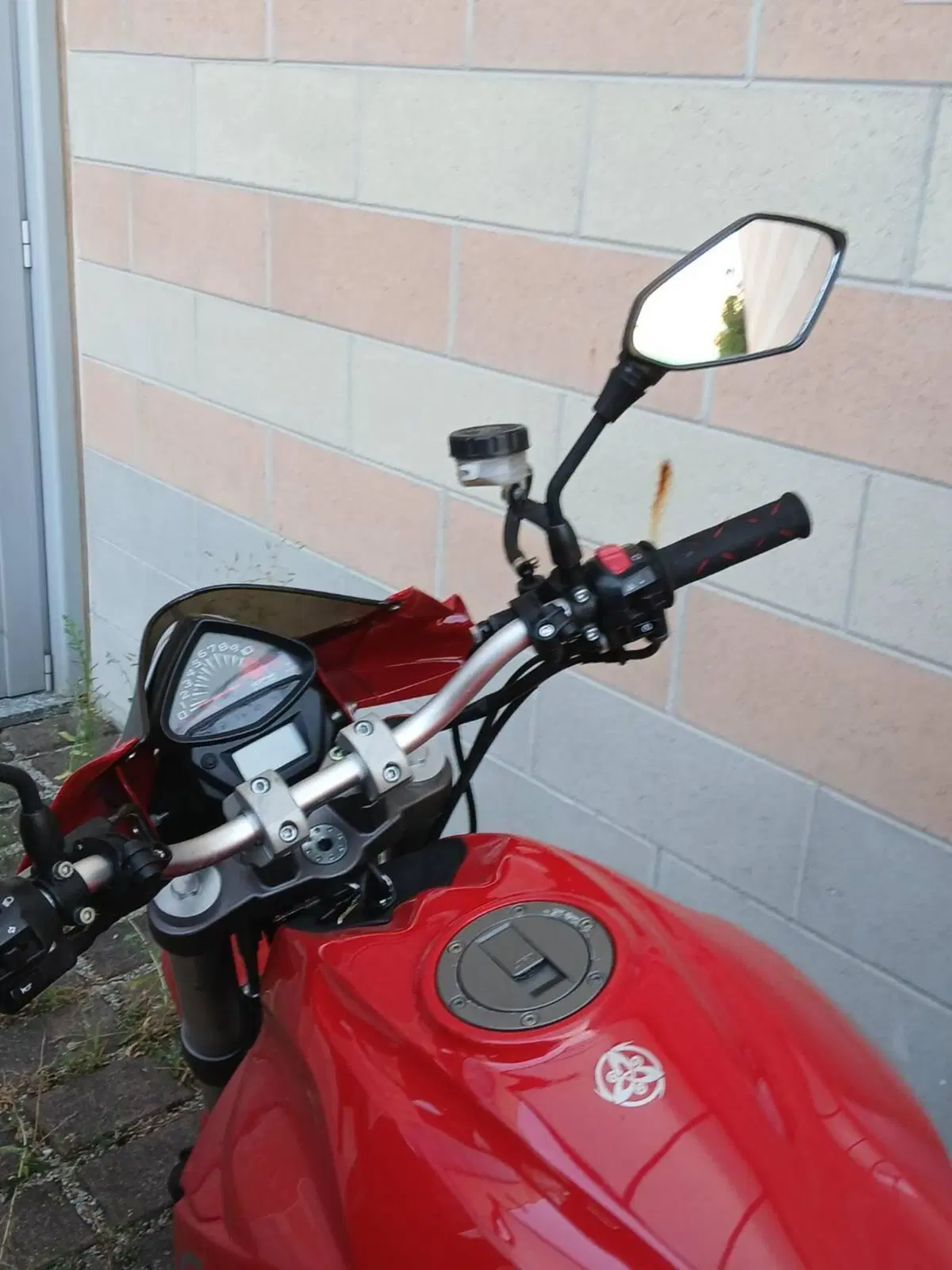 Cagiva Raptor 650 (2005 - 07) (2)