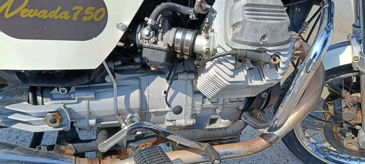 Moto Guzzi Nevada 750 (1992 - 02) (16)
