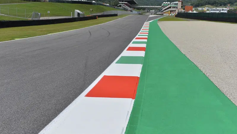 Tragedia in pista al Mugello: muore un pilota