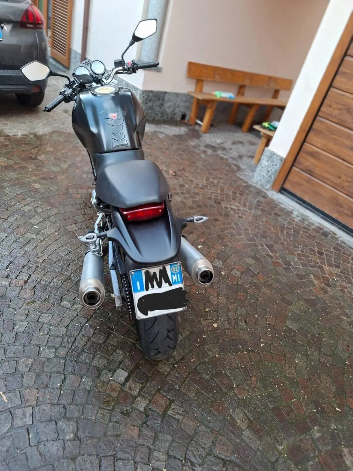 Ducati Monsters 620 i.e. dark (4)