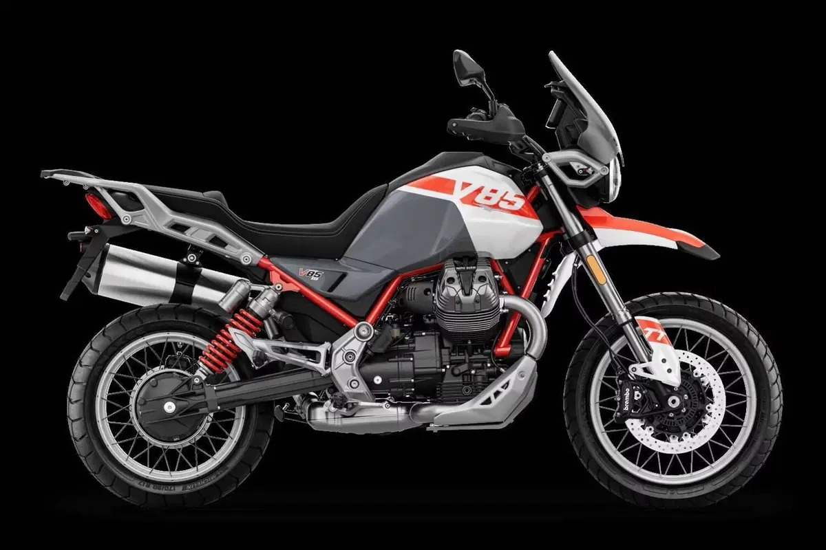 Moto Guzzi V85 TT (2024 - 26) (2)