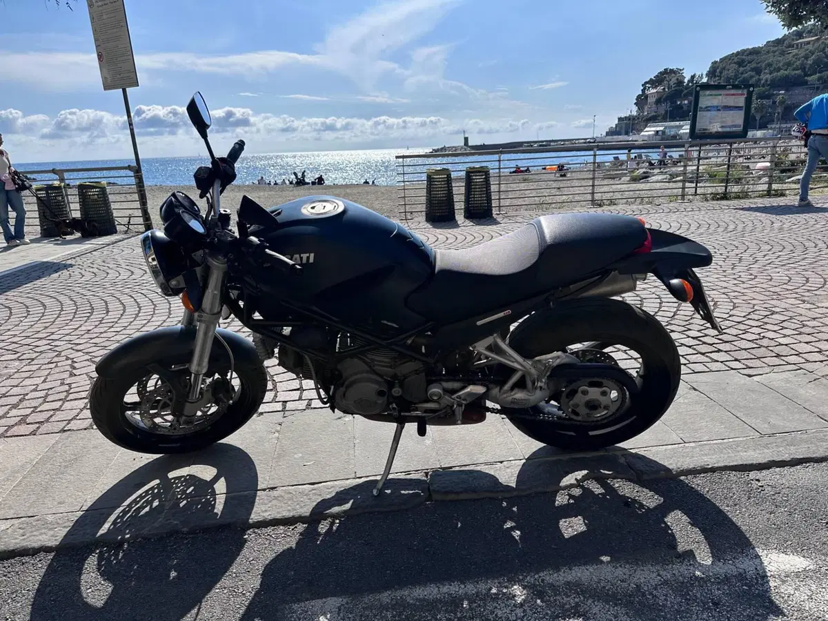 Ducati Monster S2 R Dark (2004 - 06) (2)