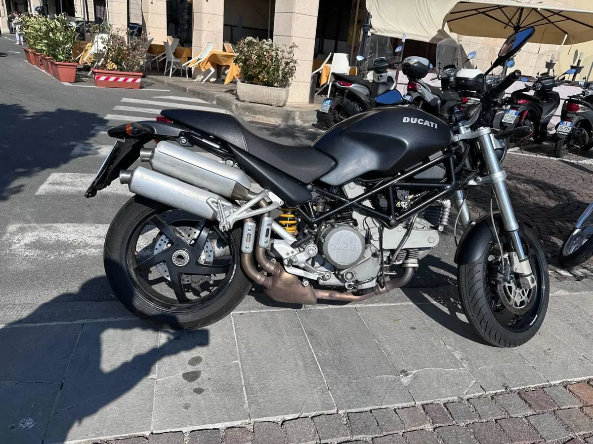 Ducati Monster S2 R Dark (2004 - 06) (3)