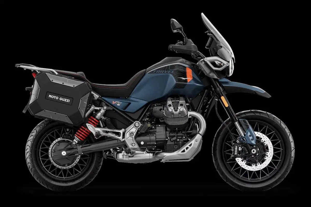 Moto Guzzi V85 TT Travel (2024 - 26)