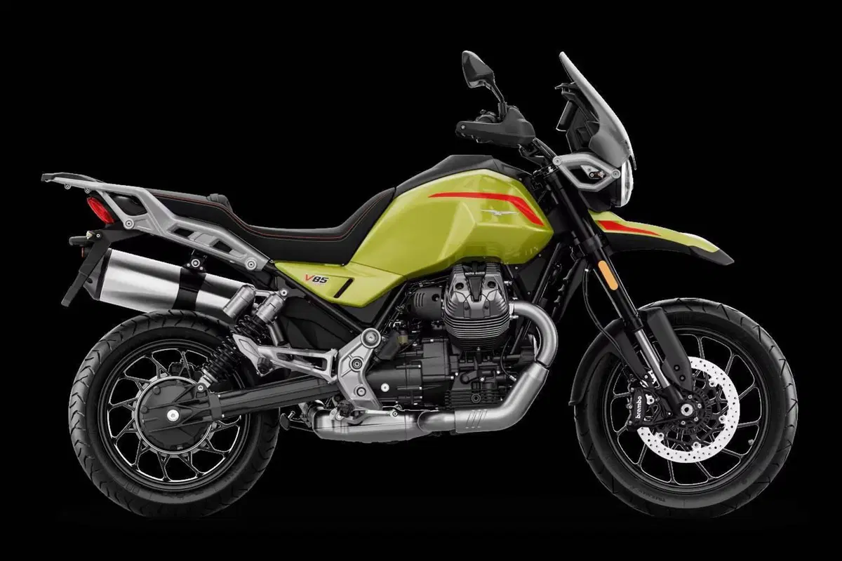 Moto Guzzi V85 Strada (2024 - 26) (2)