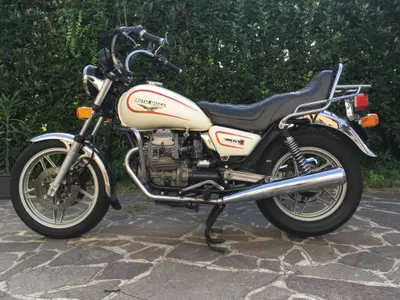 Moto Guzzi V35c d'epoca