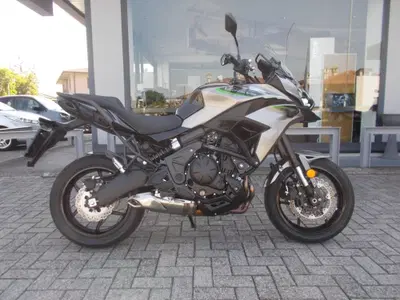 Kawasaki Versys 650 (2025 - 26) usata