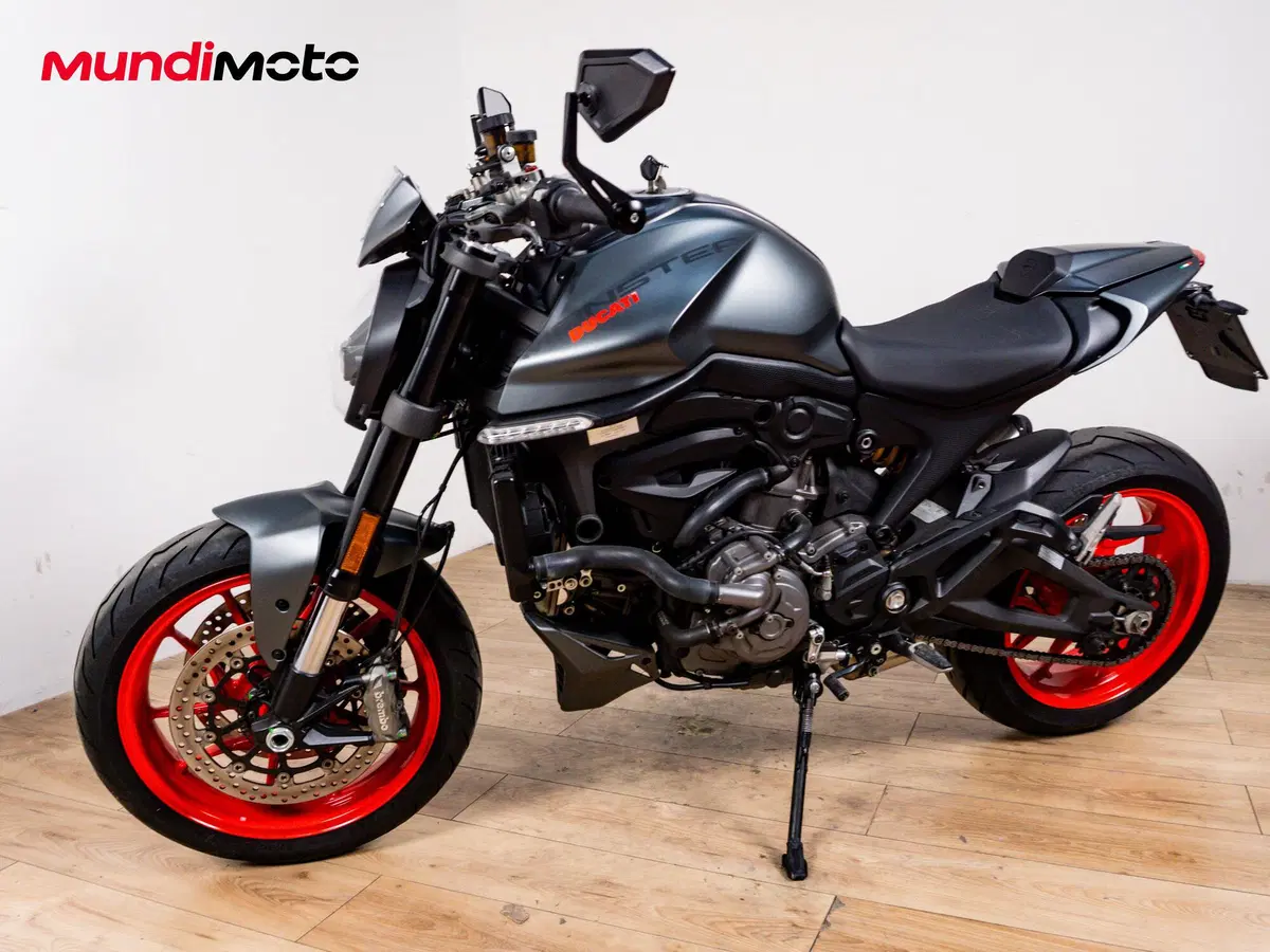 Ducati Monster 937 (2021 - 25) (8)