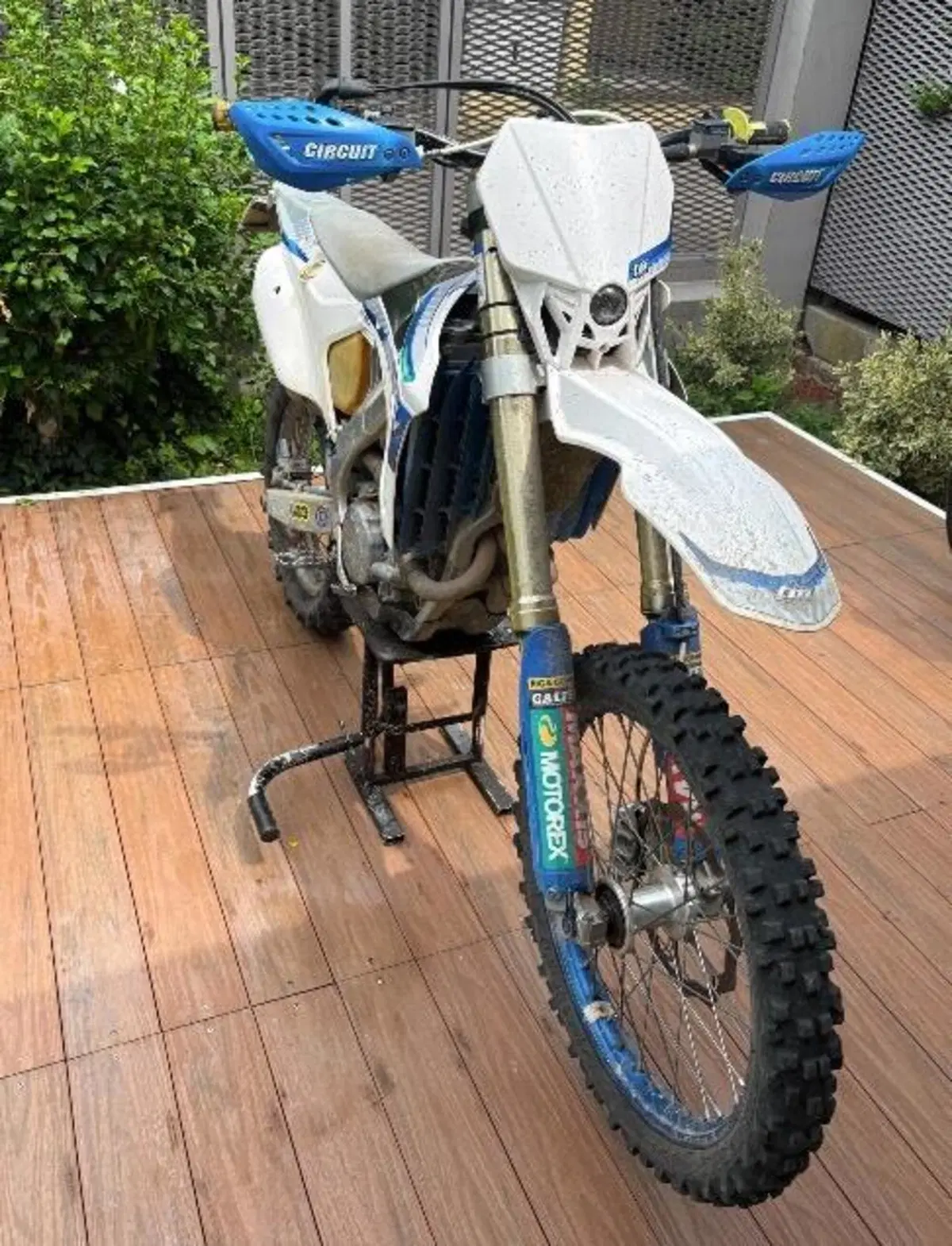 Tm Moto EN 250 ES Fi 4T (2023) (3)
