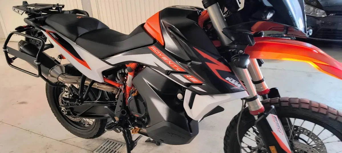 KTM 890 Adventure R (2021) (7)