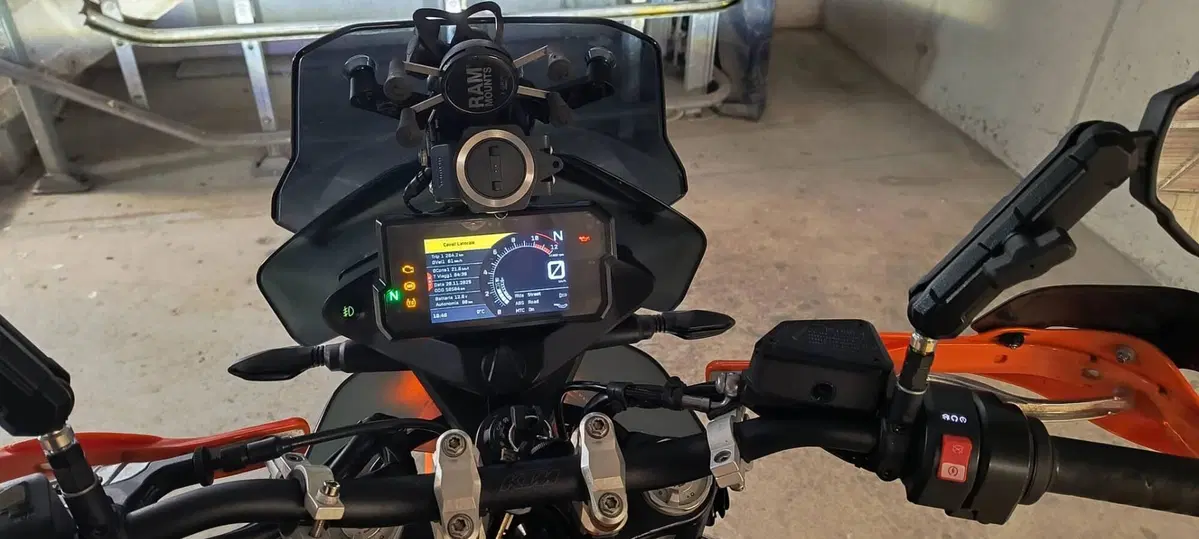 KTM 890 Adventure R (2021) (13)