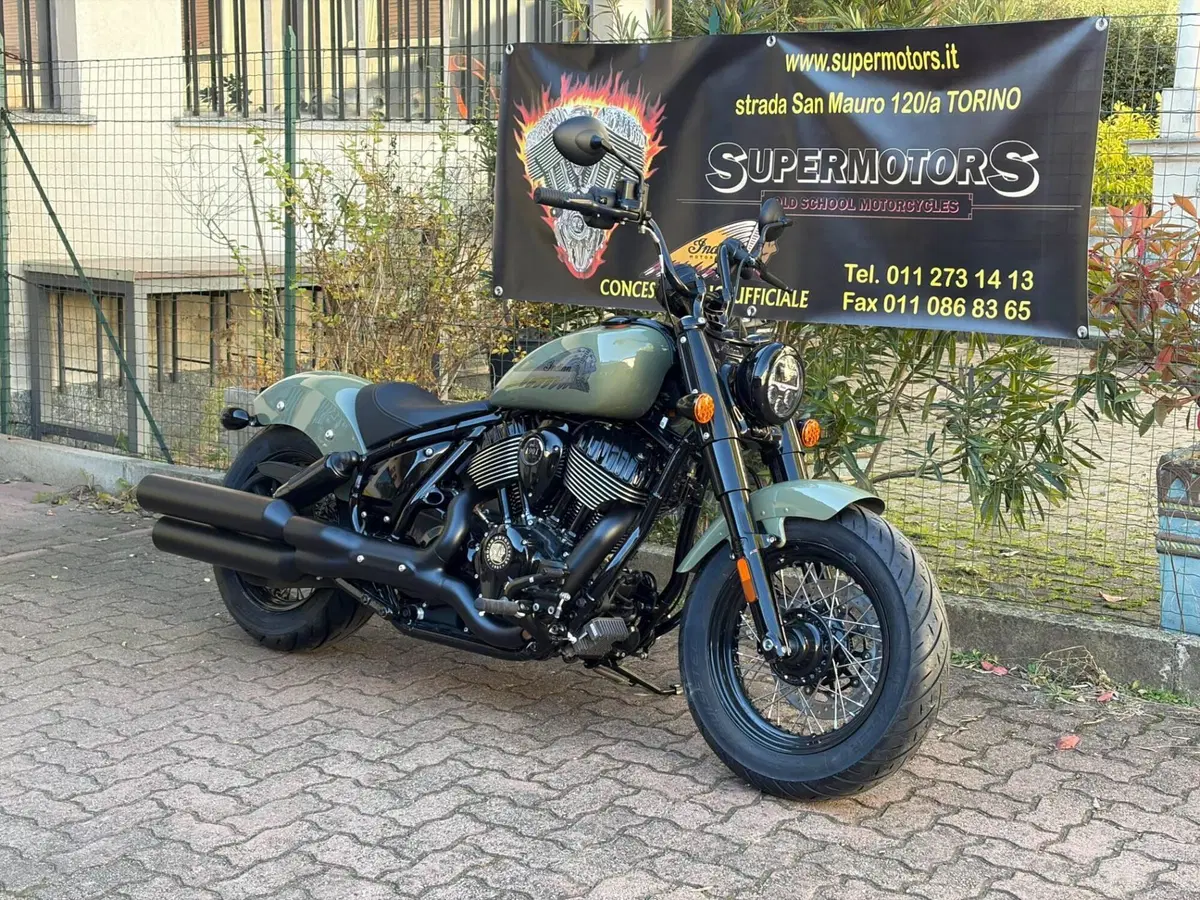 Indian Chief 1890 Bobber Dark Horse (2021 - 26) (6)