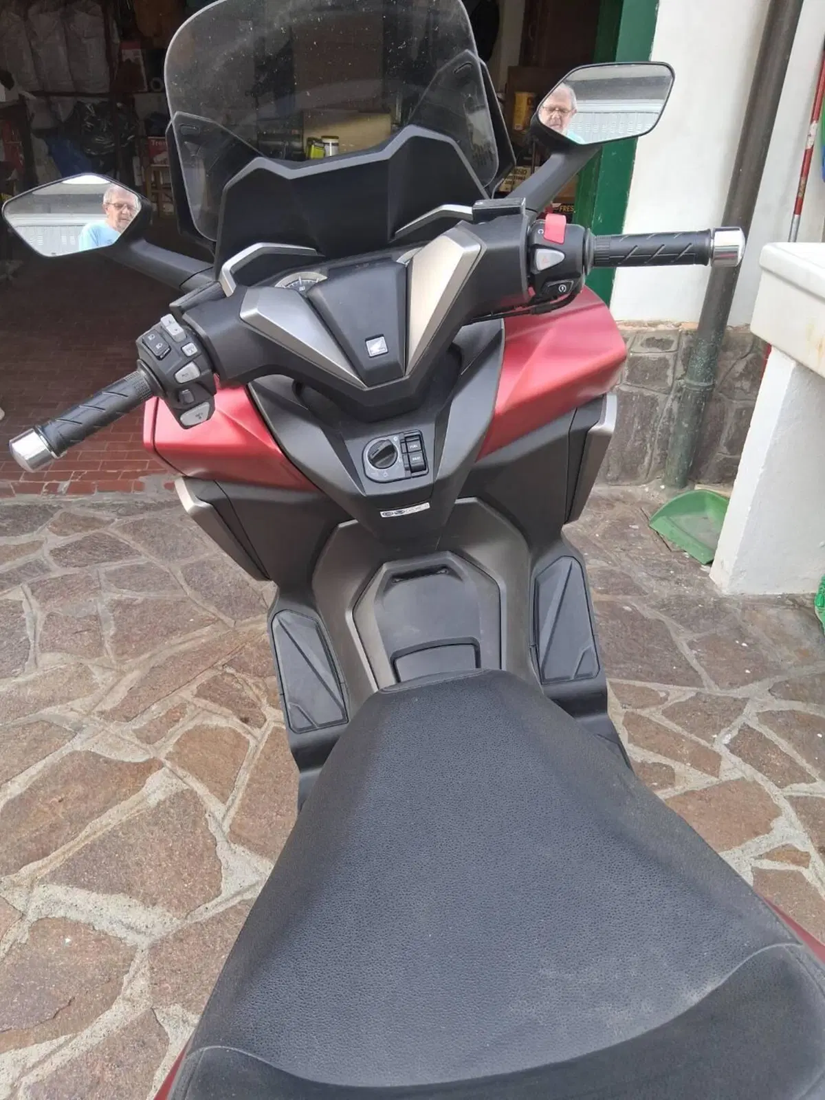 Honda Forza 350 (2022 - 24) (2)