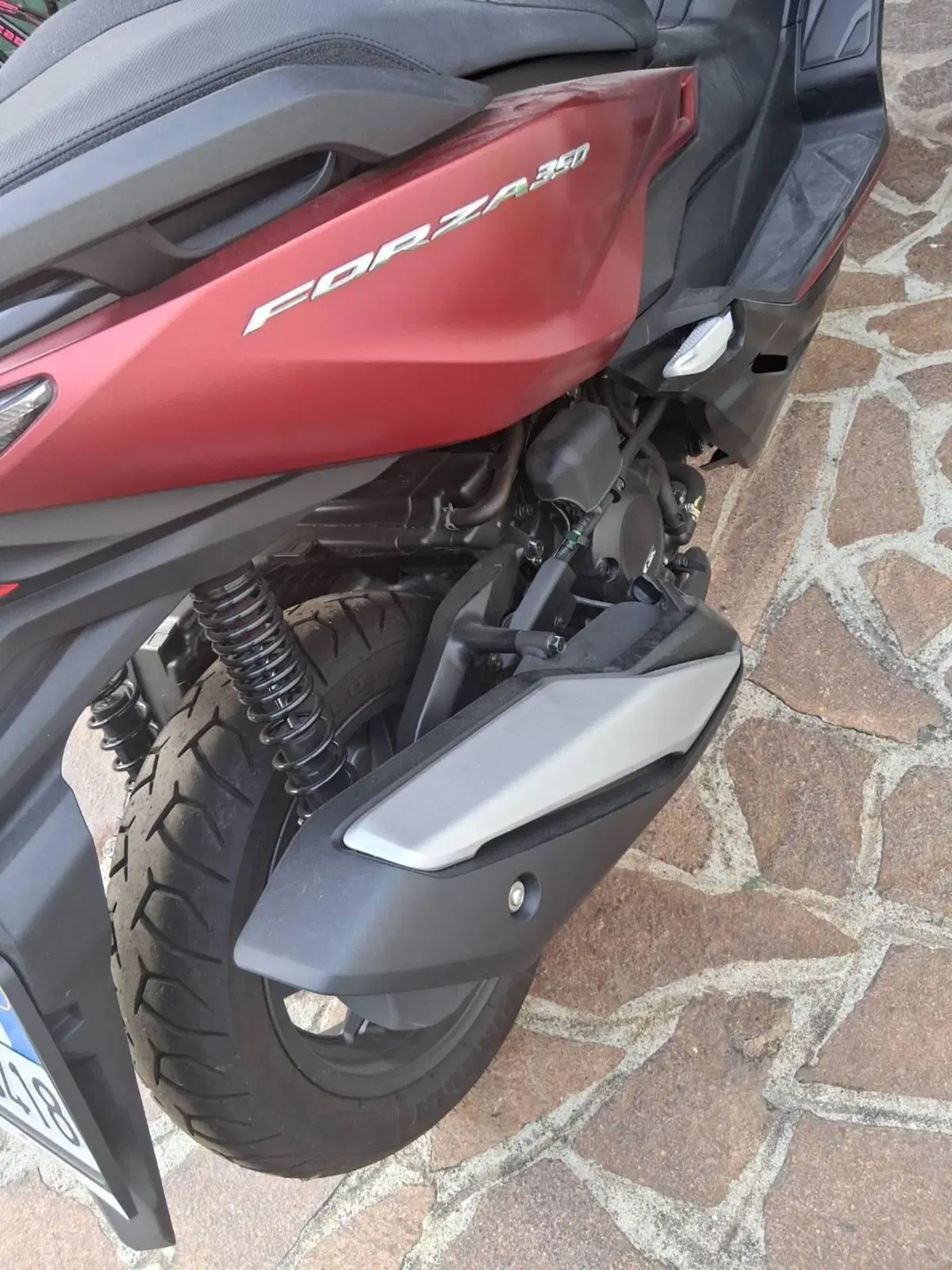 Honda Forza 350 (2022 - 24) (6)
