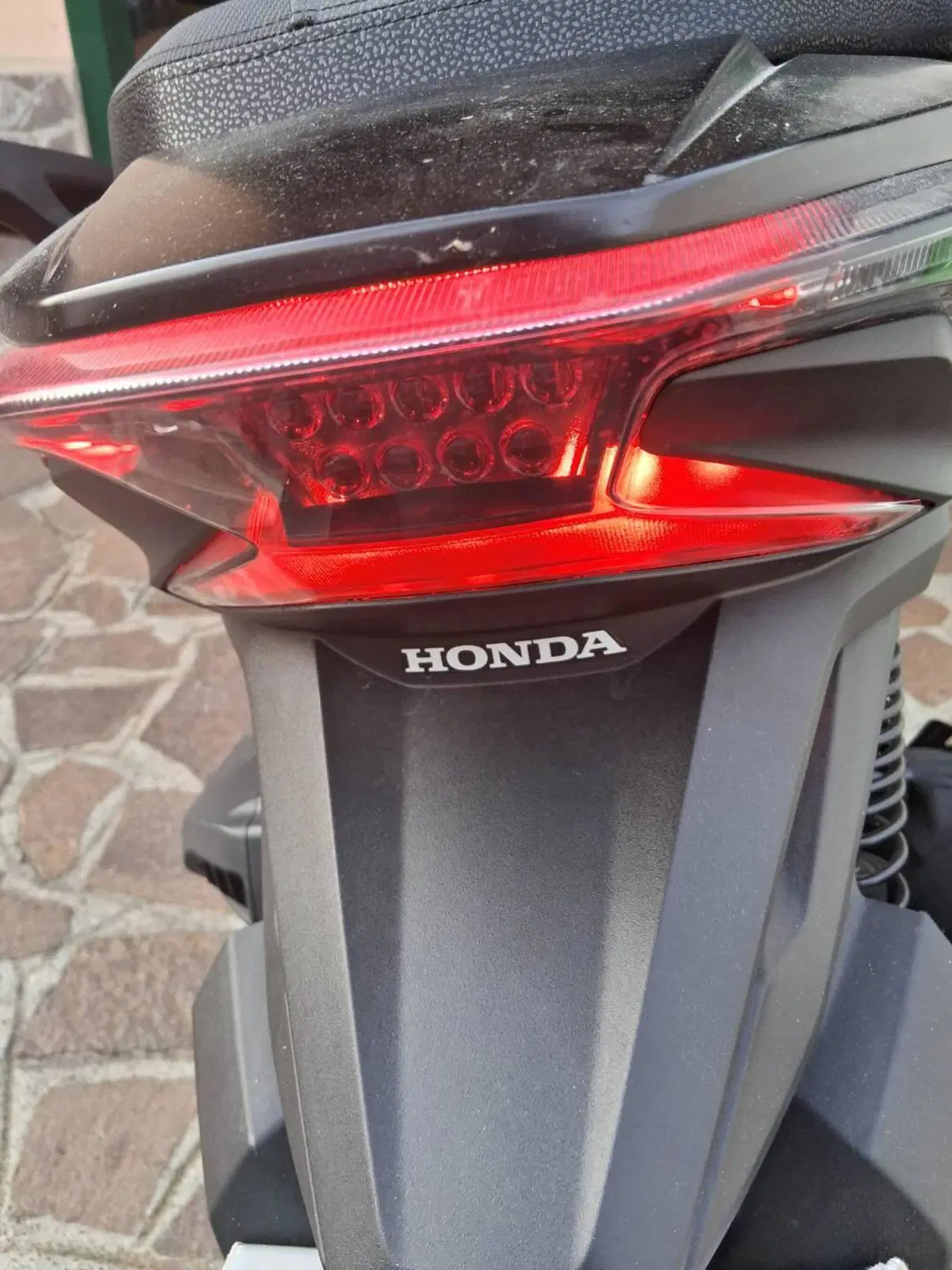 Honda Forza 350 (2022 - 24) (7)